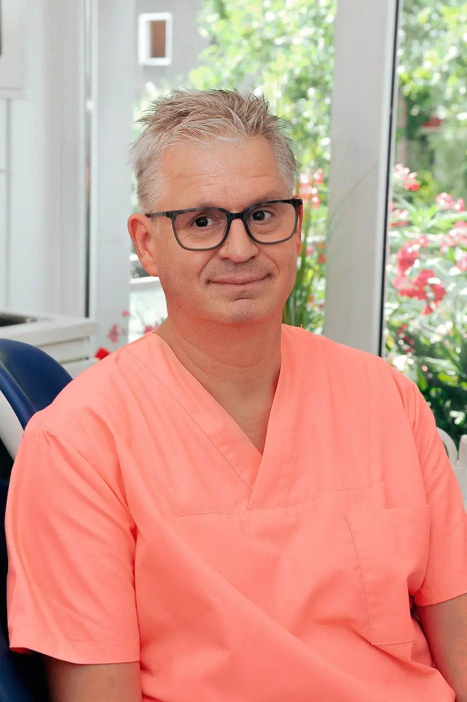 Dr. Stephan Dornbusch